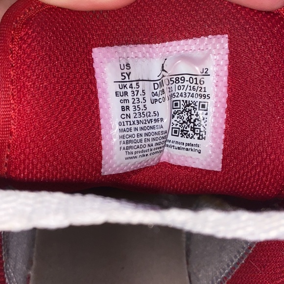 Jordan 1 Retro Mid Hare - Picture 3 of 3